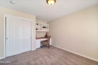 Photo #6: 6613695 Listing