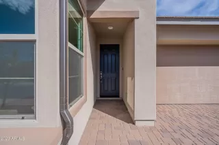 Photo #3: 6613785 Listing