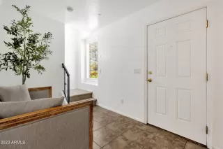 Photo #2: 6613880 Listing