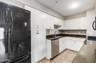 Photo #5: 6613945 Listing 