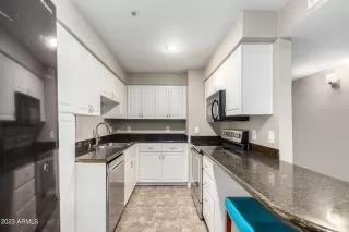 Photo #6: 6613945 Listing 