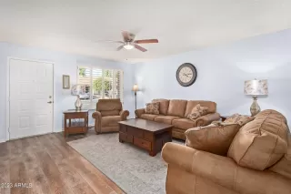 Photo #6: 6614255 Listing 