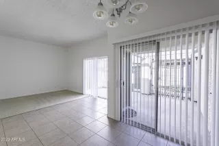 Photo #5: 6614309 Listing 