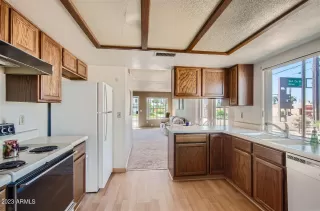 Photo #6: 6614321 Listing 