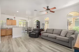 Photo #5: 6614464 Listing 