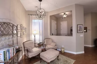 Photo #6: 6615103 Listing