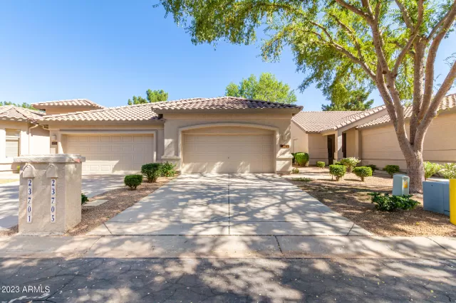 MLS: 6615122 Condo For Sale