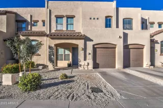 Photo #3: 6615143 Listing