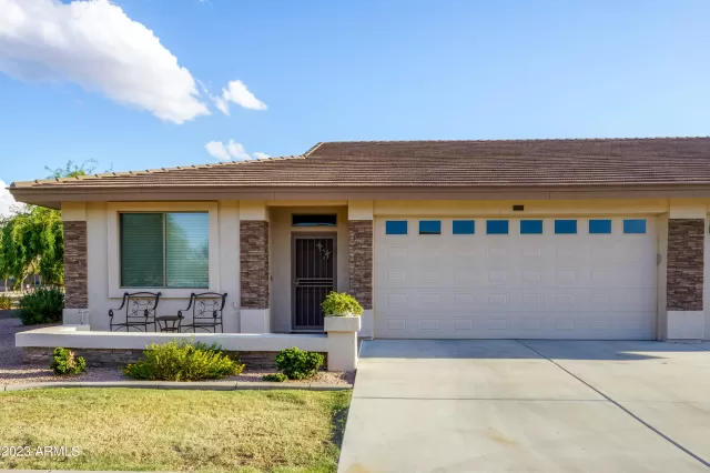 MLS: 6615247 Condo For Sale