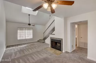 Photo #4: 6615279 Listing