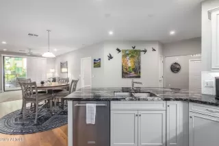 Photo #3: 6615370 Listing 