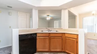 Photo #3: 6615948 Listing