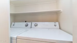 Photo #5: 6615948 Listing