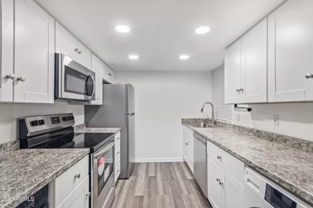 MLS: 6616046 Condo For Sale