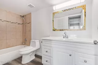 Photo #3: 6616046 Listing 