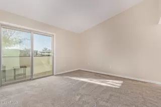 Photo #5: 6616046 Listing 