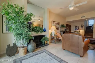 Photo #4: 6616276 Listing