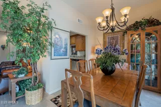 Photo #6: 6616276 Listing