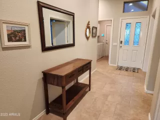 Photo #5: 6616902 Listing