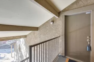 Photo #6: 6617290 Listing