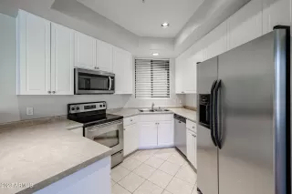 Photo #5: 6617476 Listing