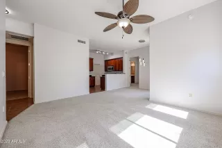 Photo #4: 6617656 Listing 