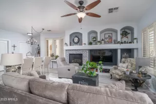 Photo #6: 6617735 Listing 