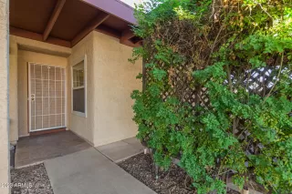 Photo #3: 6617856 Listing