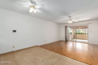 Photo #5: 6617856 Listing