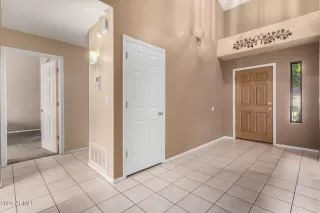 Photo #4: 6618085 Listing