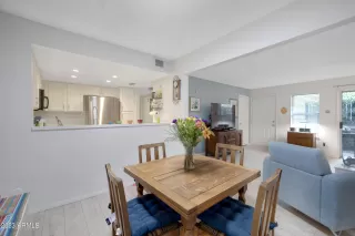 Photo #4: 6618525 Listing 