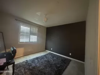 Photo #5: 6618708 Listing