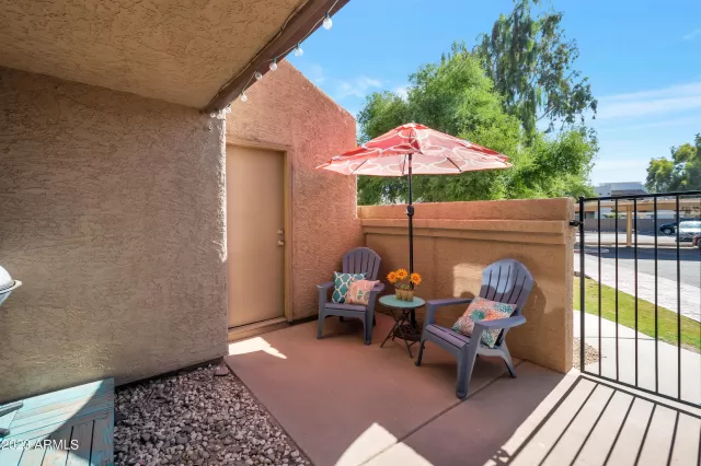 MLS: 6618813 Condo For Sale