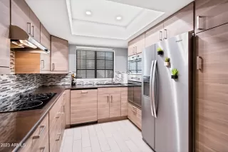 Photo #6: 6618813 Listing