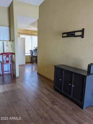 Photo #6: 6619033 Listing