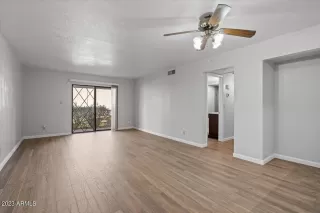 Photo #2: 6619638 Listing 