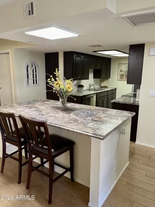 Photo #4: 6619723 Listing