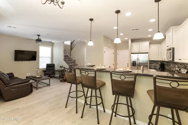 MLS: 6619730 Condo For Sale