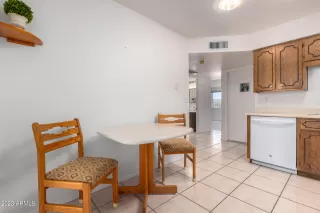 Photo #3: 6619971 Listing