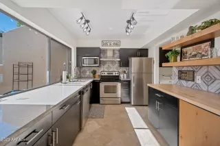 Photo #4: 6620545 Listing