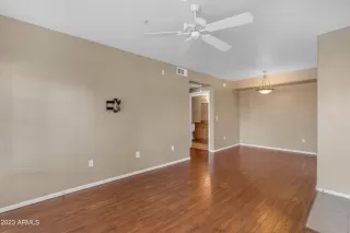 Photo #3: 6620673 Listing