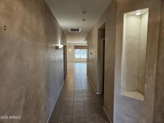 Photo #6: 6620835 Listing