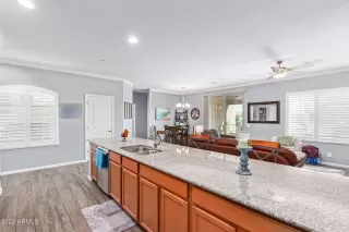 Photo #6: 6620927 Listing 