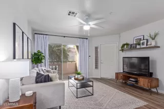 Photo #2: 6621184 Listing