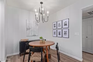 Photo #4: 6621184 Listing