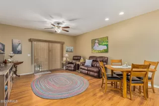 Photo #5: 6621503 Listing