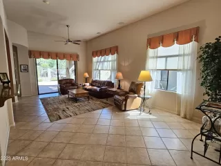 Photo #3: 6621795 Listing