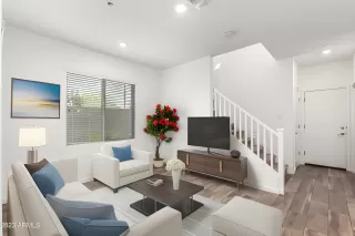 Photo #1: 6622218 Listing