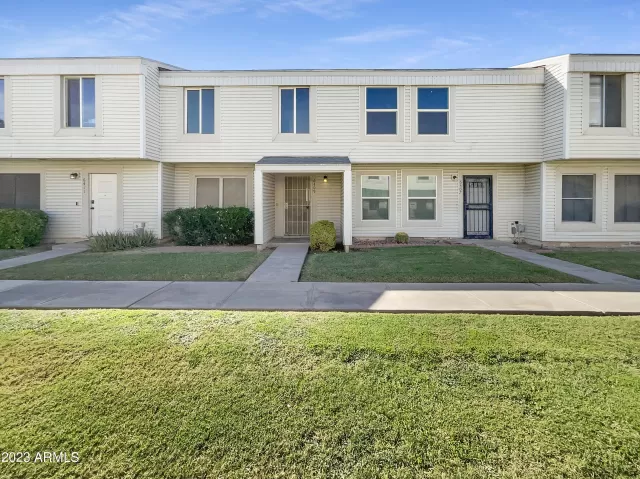 MLS: 6622407 Condo For Sale