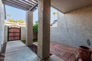 Photo #2: 6622501 Listing